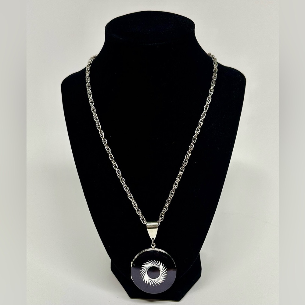 Vintage Locket Necklace Silvertone Alloy and Black 24” chain